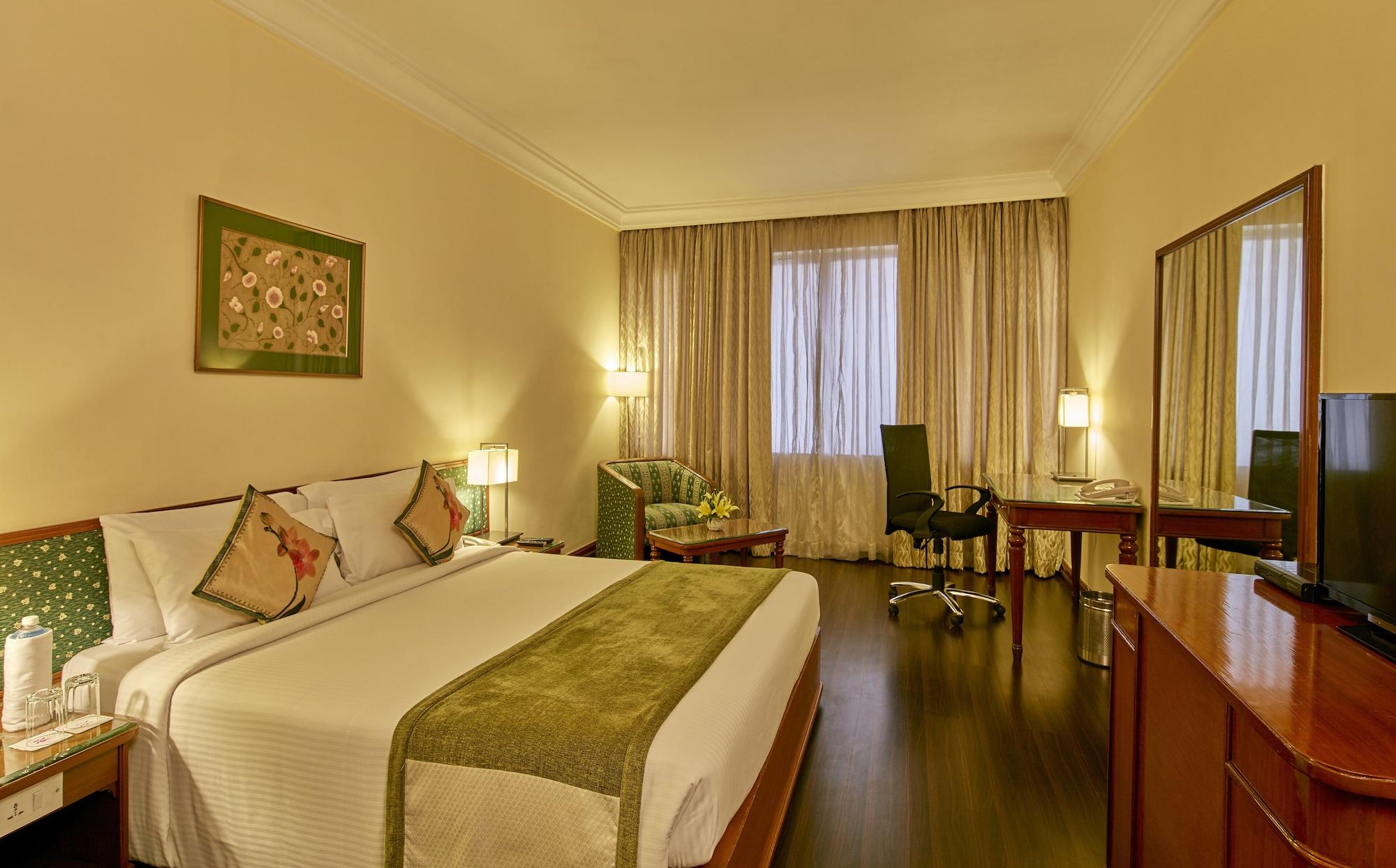 Royal Orchid Central Bangalore, Mg Road Екстериор снимка