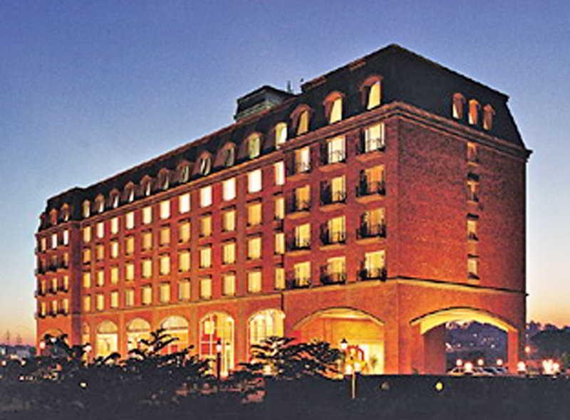Royal Orchid Central Bangalore, Mg Road Екстериор снимка