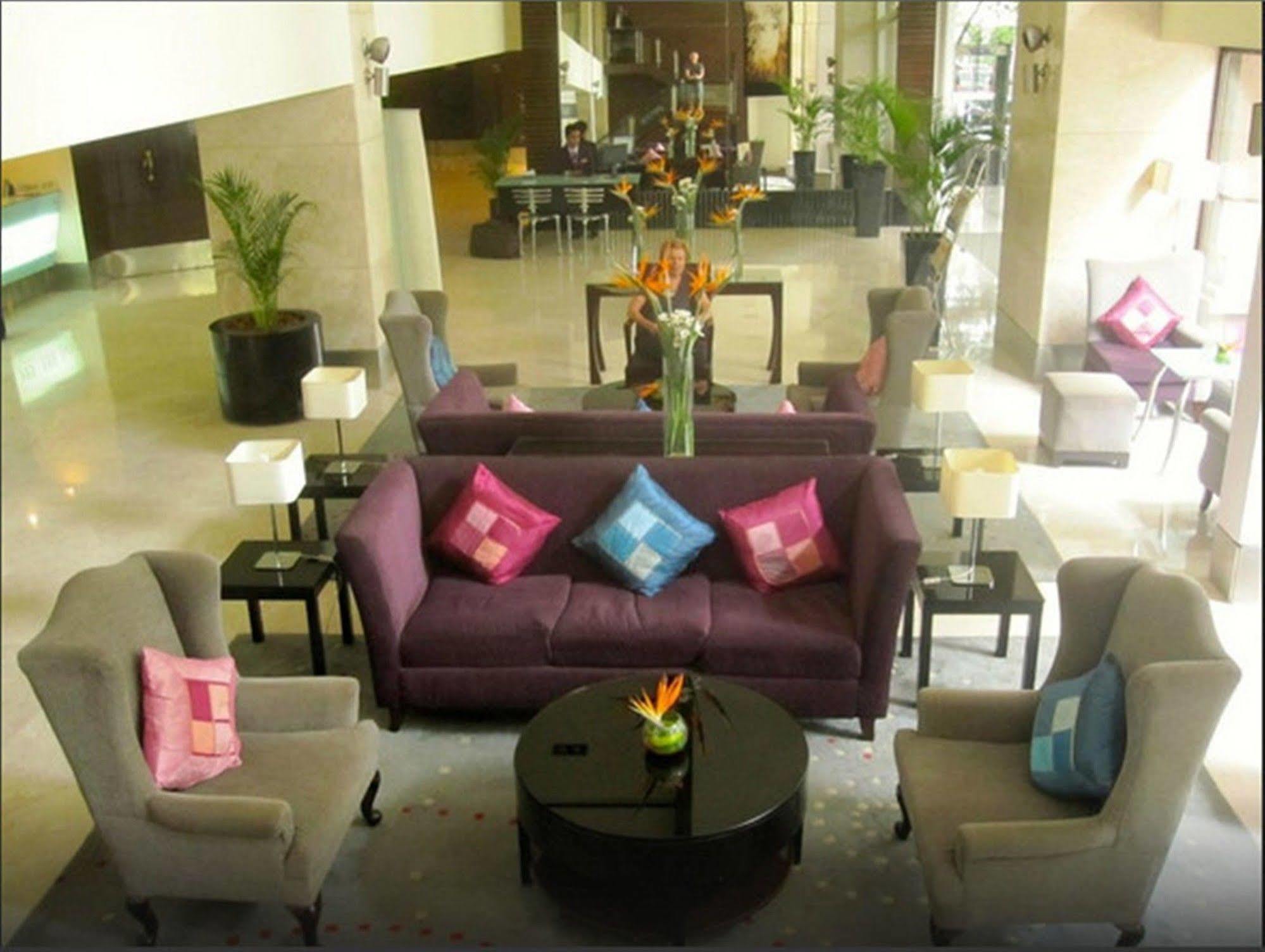 Royal Orchid Central Bangalore, Mg Road Екстериор снимка